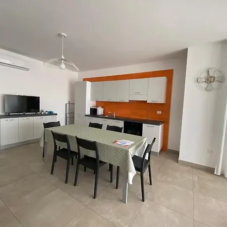 Albachiara 4*