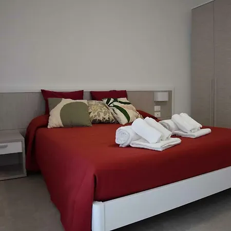 Albachiara Aparthotel *